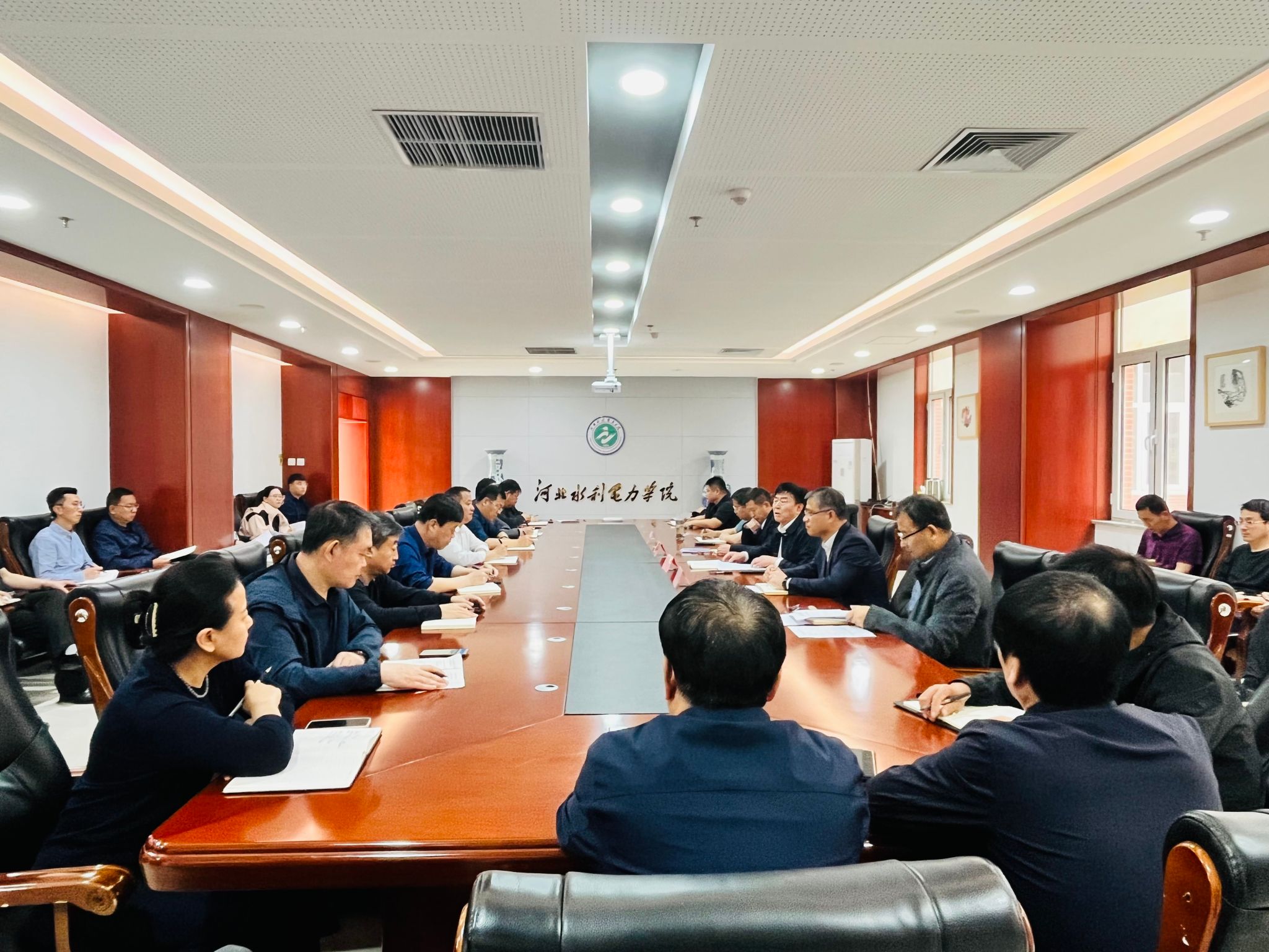 金沙贵宾官方0029召开第二季度安全工作专题会议